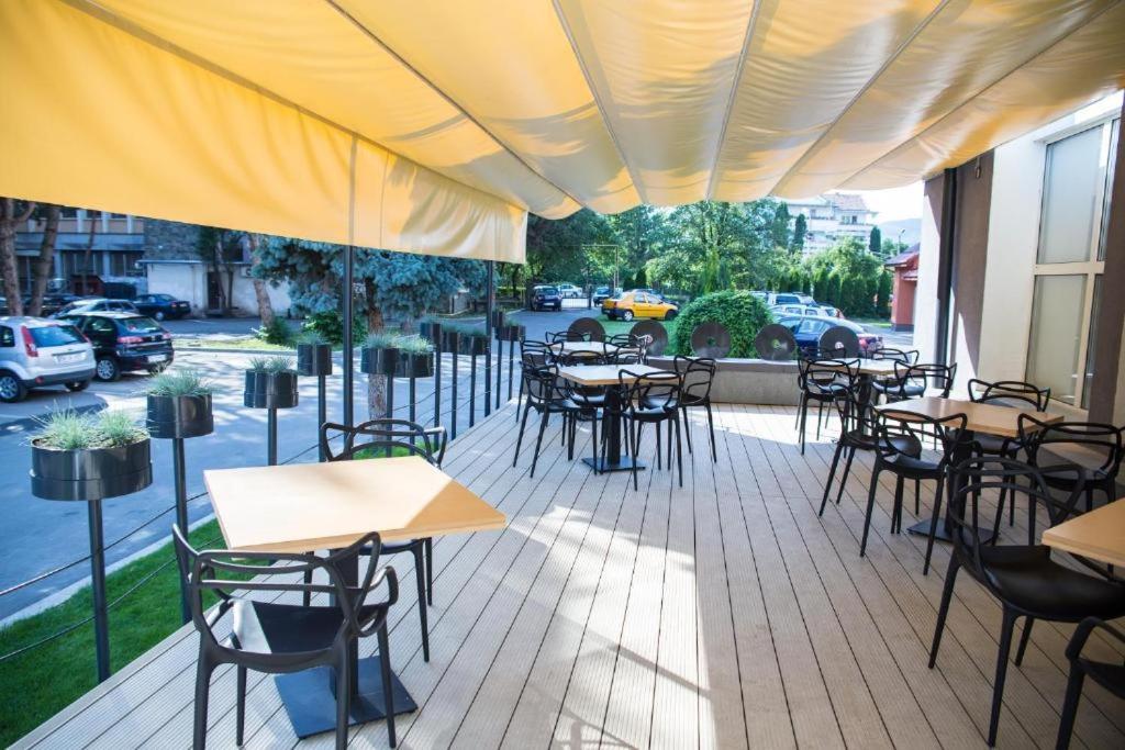 Hotel Bistrita Dış mekan fotoğraf
