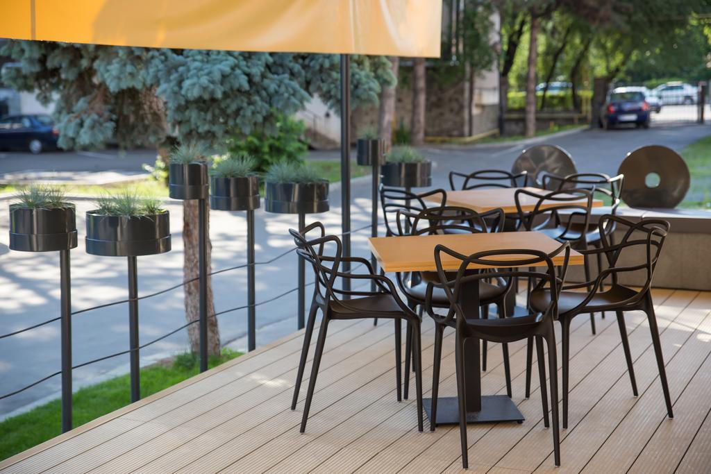 Hotel Bistrita Dış mekan fotoğraf